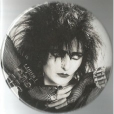 Siouxsie "Photo" Mega Button -